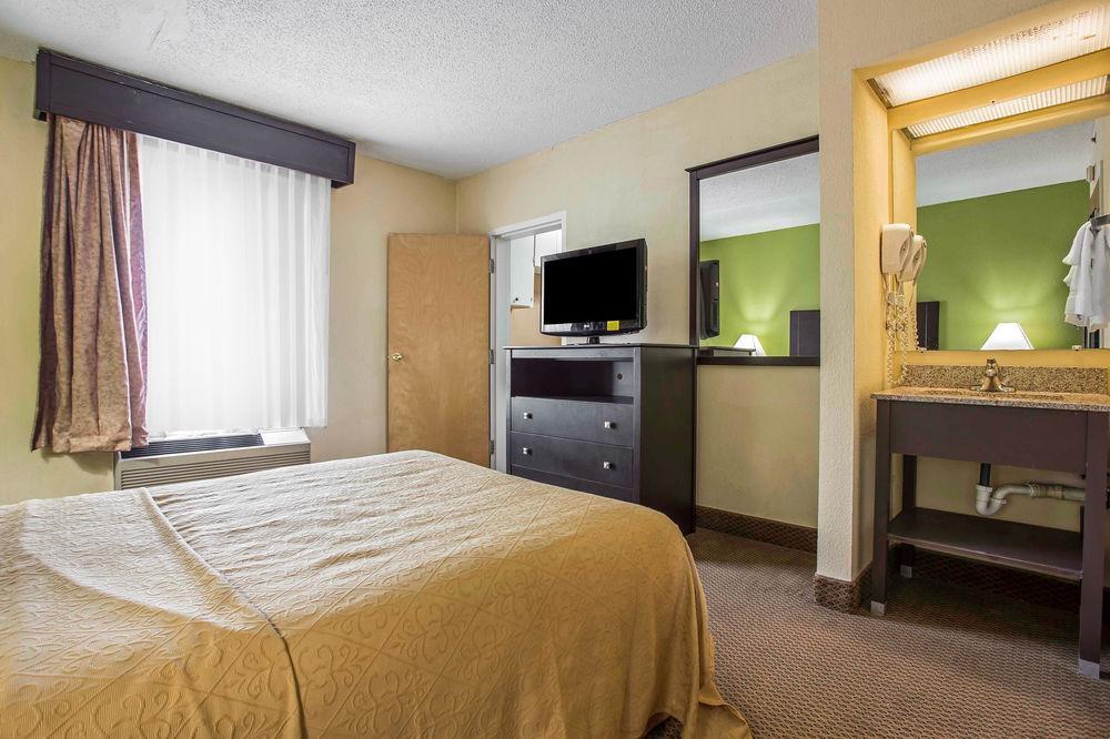 Quality Inn & Suites Aiken Zewnętrze zdjęcie